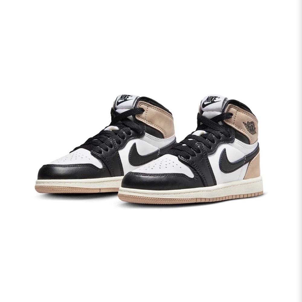 Nike Kids Jordan 1 Retro High OG "Latte"